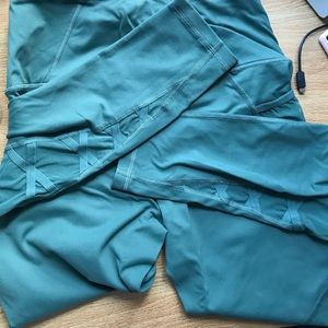 Vs knockout leggings